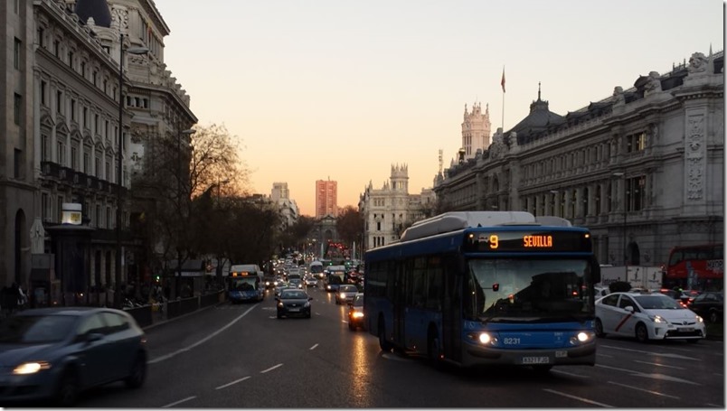 Madrid: ¿Es mejor en automóvil o en transporte público?