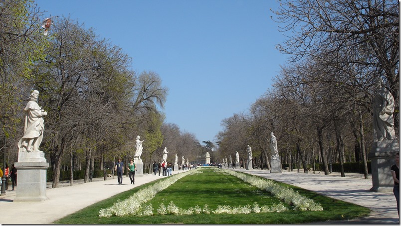 Ejercitarse al aire libre en Madrid - Parque El Retiro 1