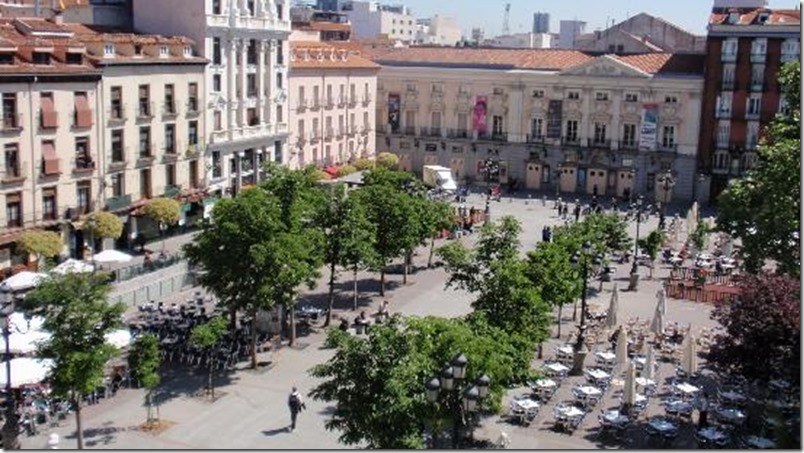 Plaza de Santa Ana en Madrid (3) - InmigrantesEnMadrid