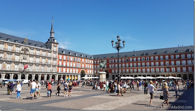 vive la plaza mayor madrid