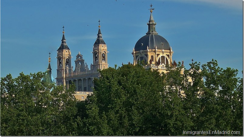 Virgen de Almudena: Historia y tradición cristiana de Madrid