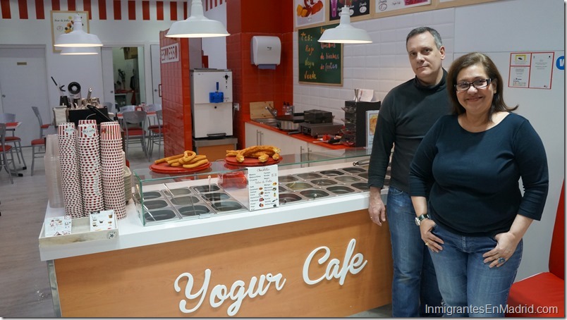 Emprendedores venezolanos trajeron a Madrid el sabor único de «Yogur Café» Emprendedores venezolanos trajeron a Madrid el sabor único de «Yogur Café»