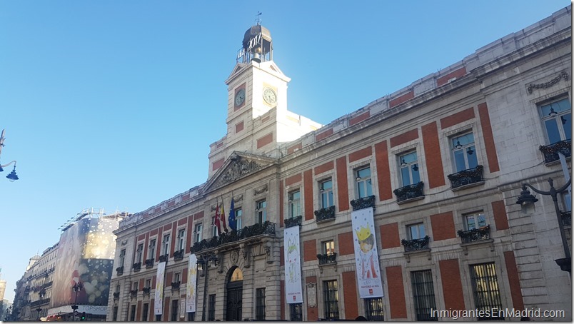 Así nació la tradición de las campanadas de Año Nuevo en la Puerta del Sol de Madrid