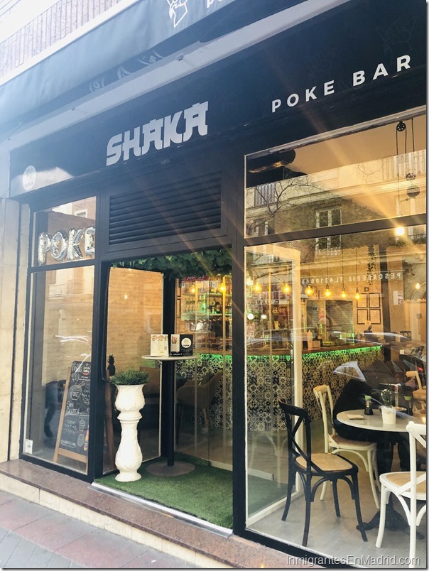 Pokes-venezolanos-Madrid_Shaka-Poke-Bar_ (3)