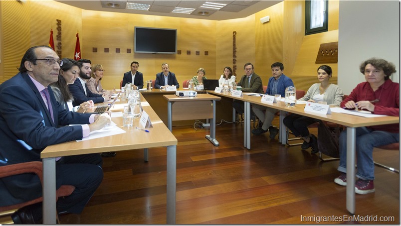 Inician reuniones para un Pacto de Menores Migrantes en la Comunidad de Madrid